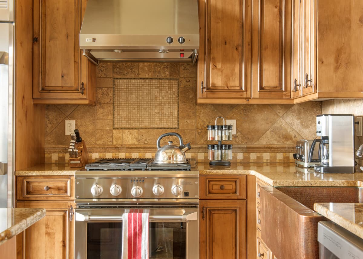 Doc's Holiday - Image 4