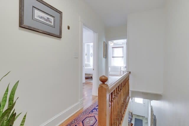 Capitol Comfort - Image 38