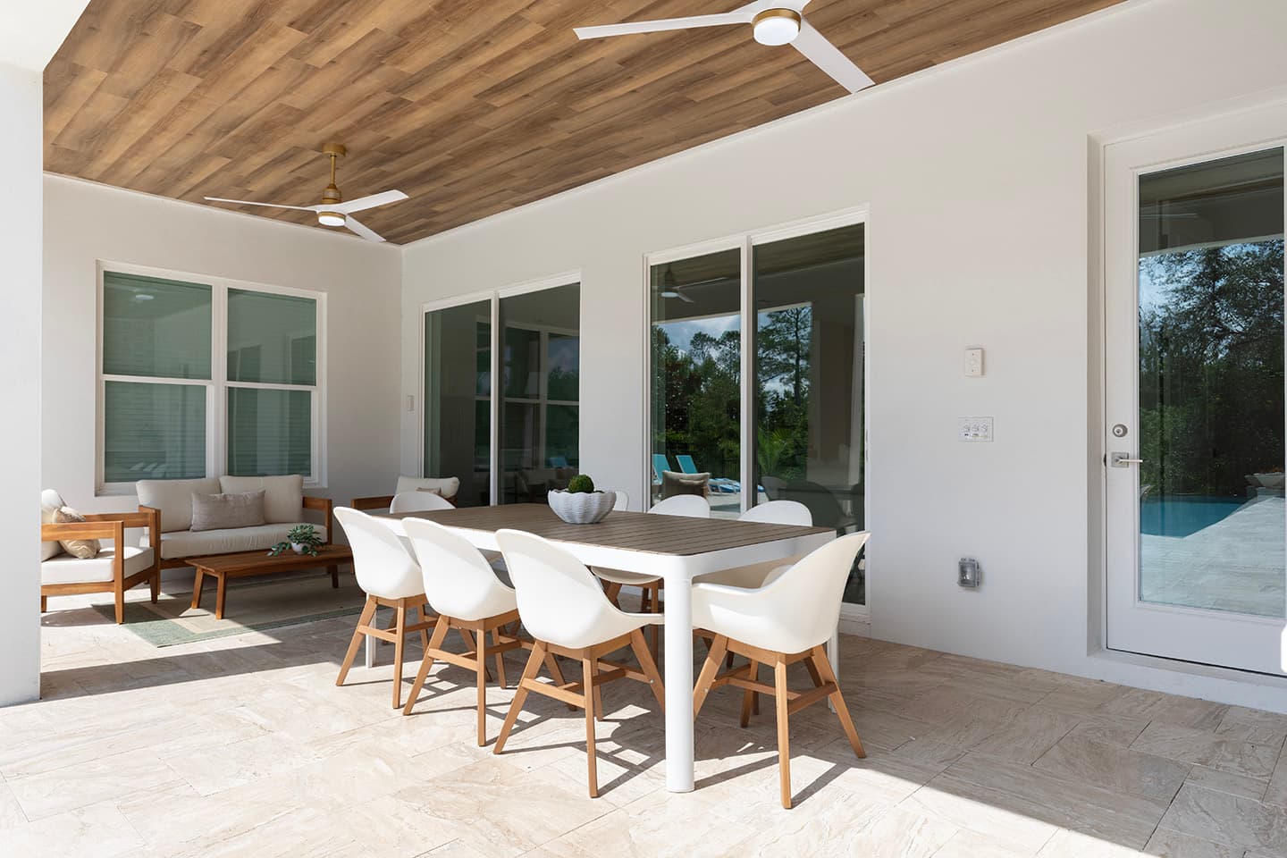 The Glamorous Getaway - Image 52