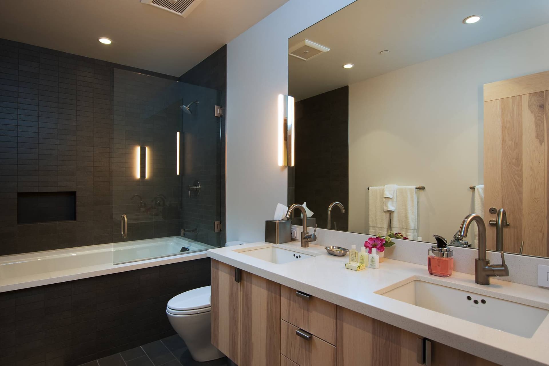 Stellar Residence - Image 22