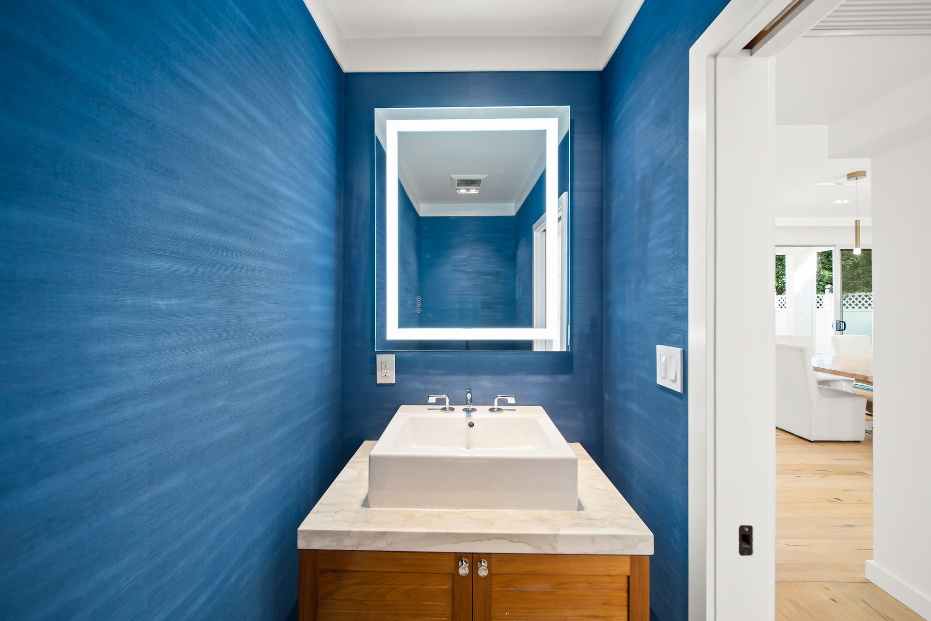 London Villa - Image 56