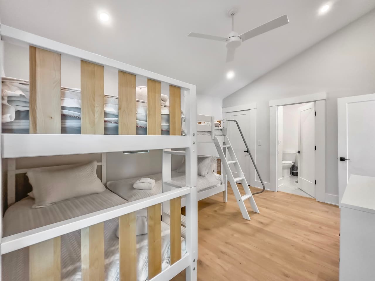 Surfside Drop - Image 88