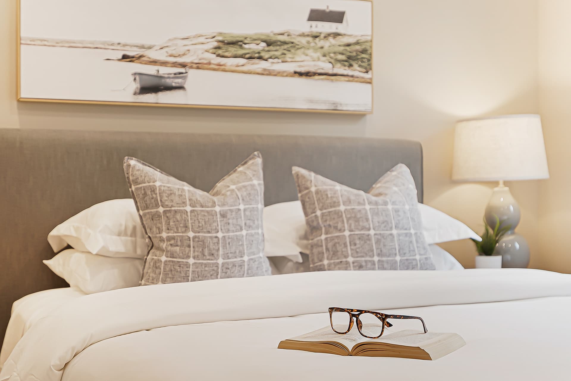 Bayside Cove Getaway - Image 25