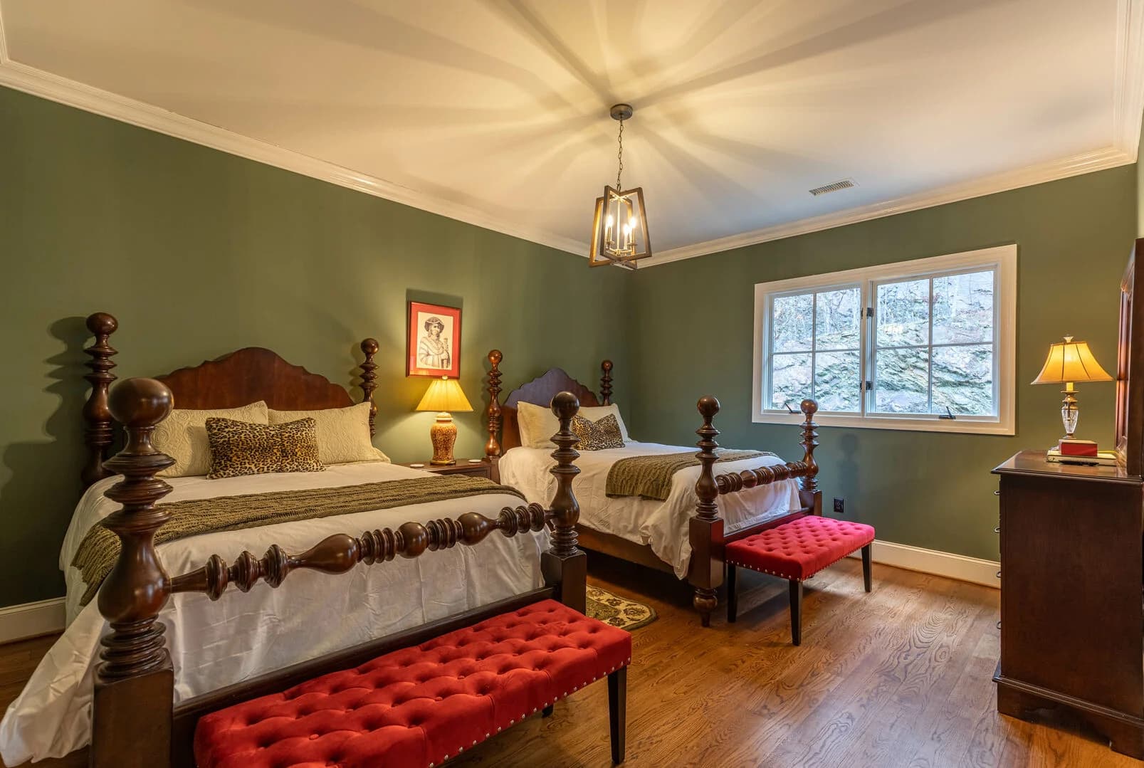 The Castle at Valle Crucis - Image 30