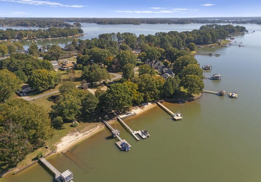 Sandy Shore - Image 45