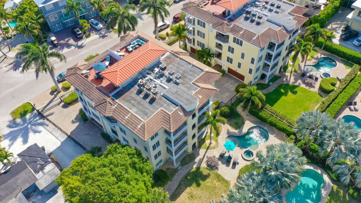 Sun Sea Terrace House - Image 44