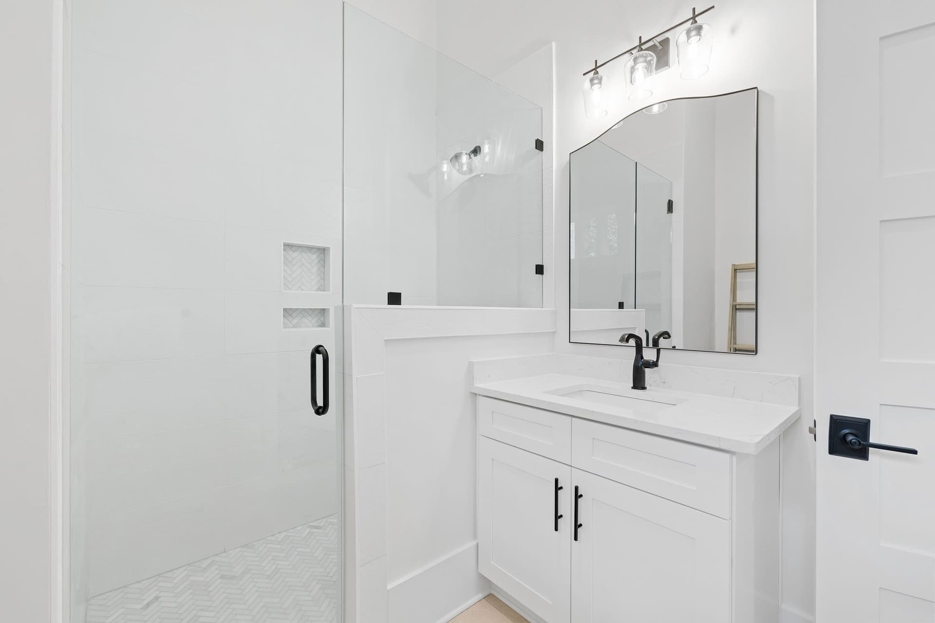 Tailwinds and Tides - Image 22