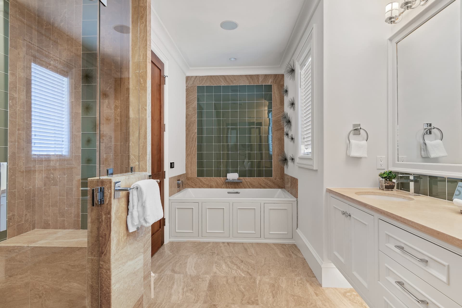 Trip Around The Sun - Image 68