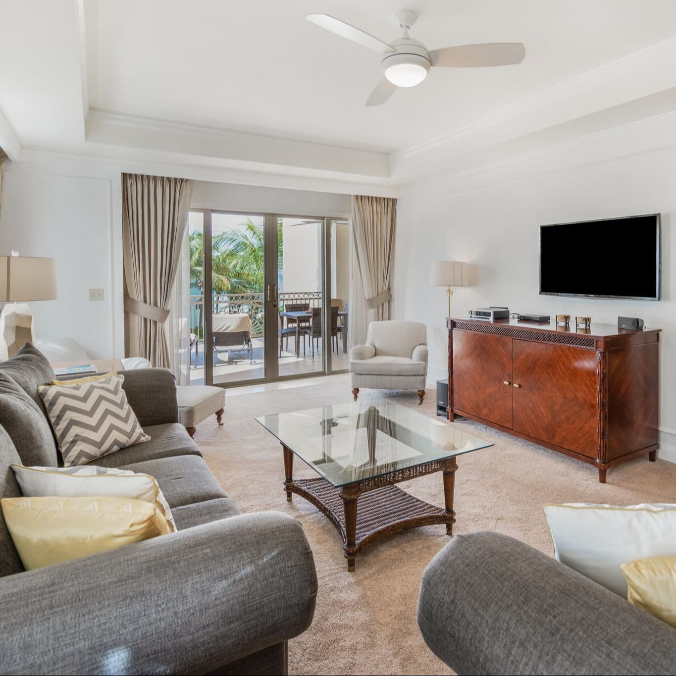 Ritz-Carlton Residence #301