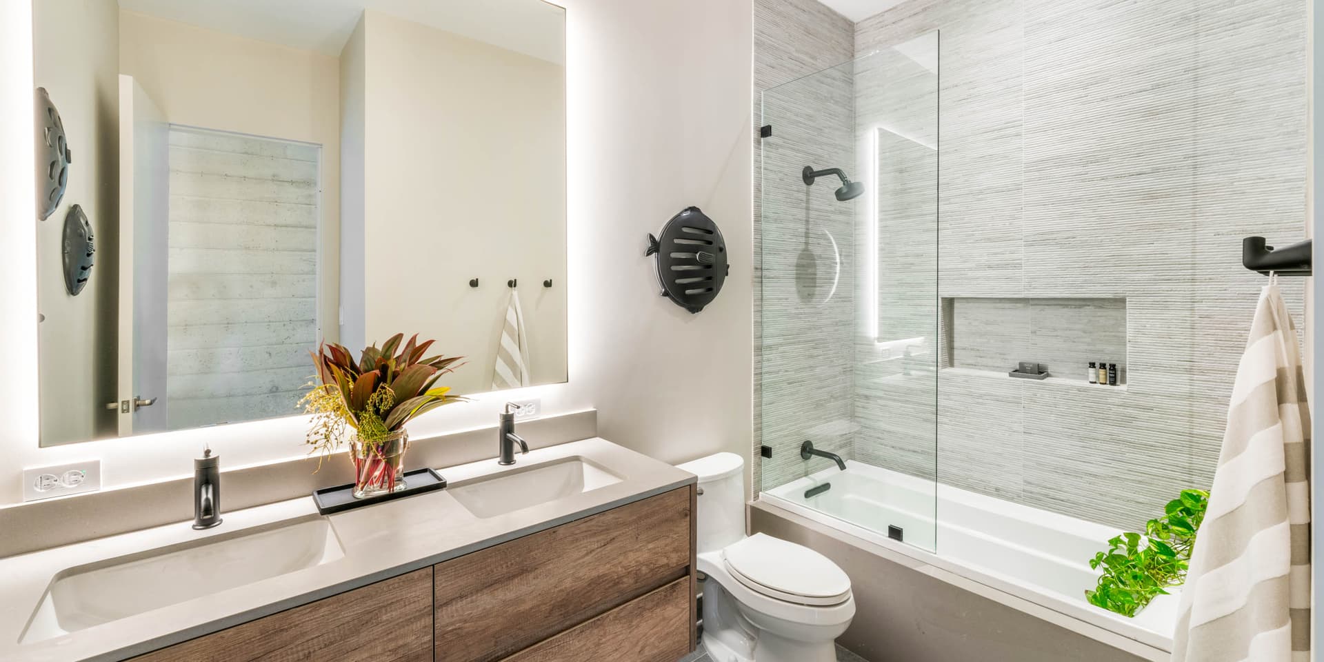 Bella Rocca Grand Estate - Image 21