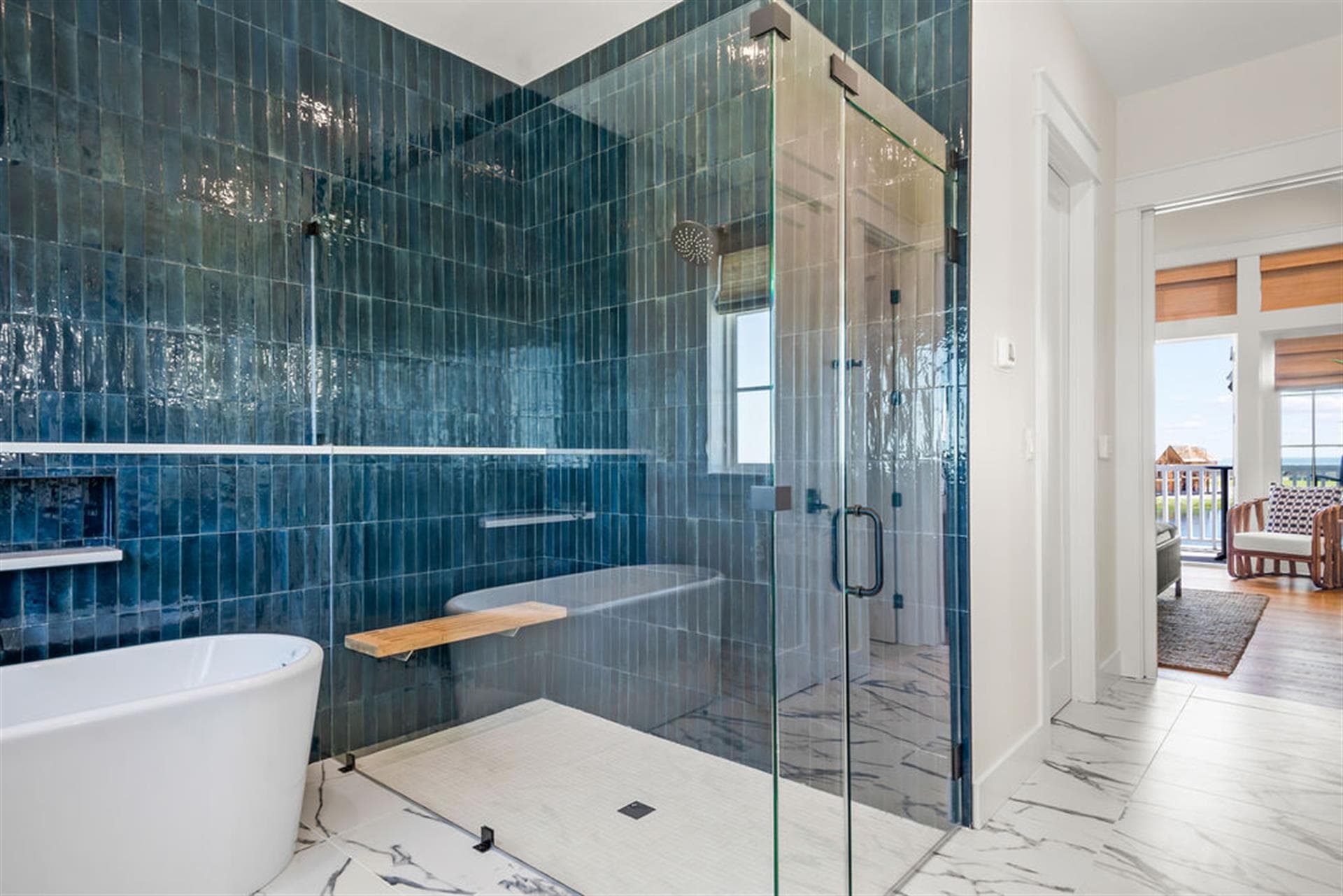 Blue Water Villa - Image 42