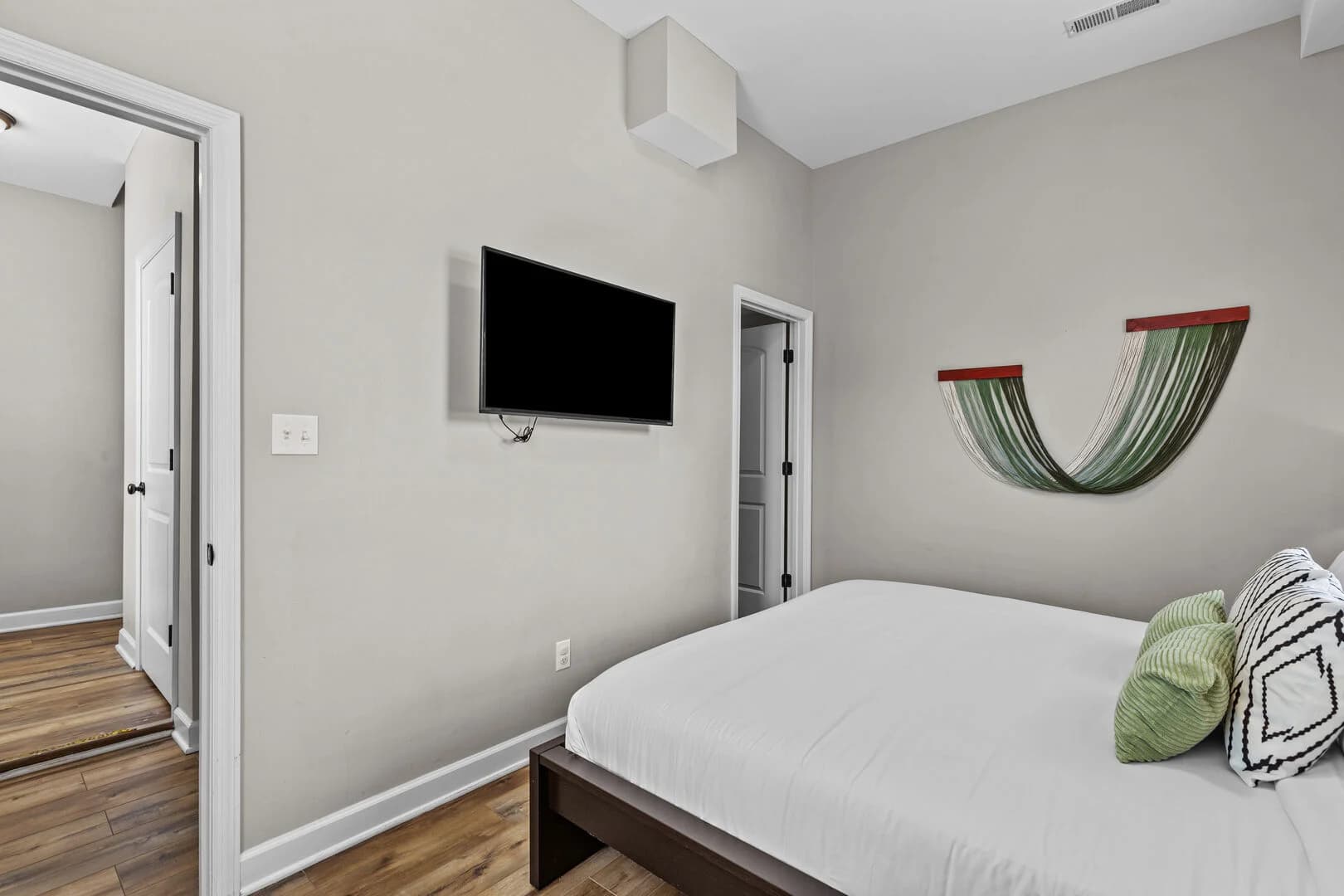 Designer Townhome - Image 19