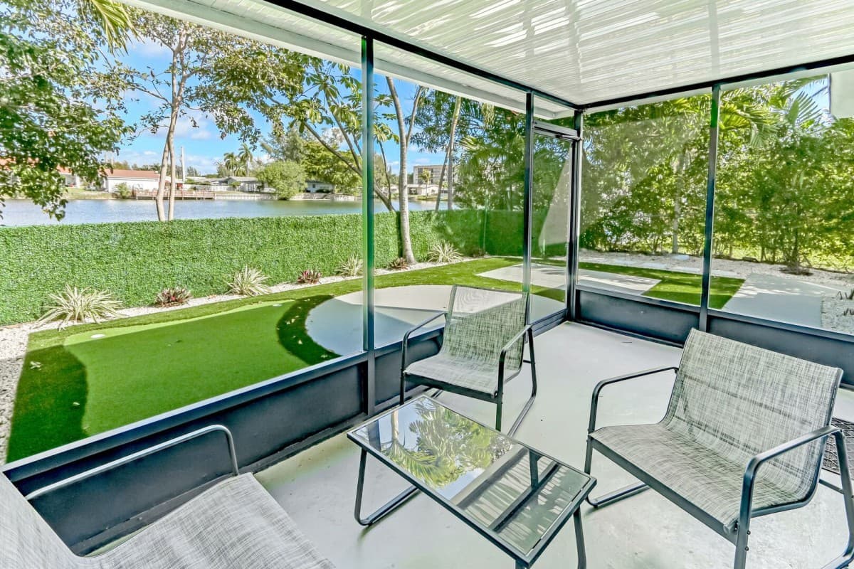 Hallandale Beach Home - Image 4