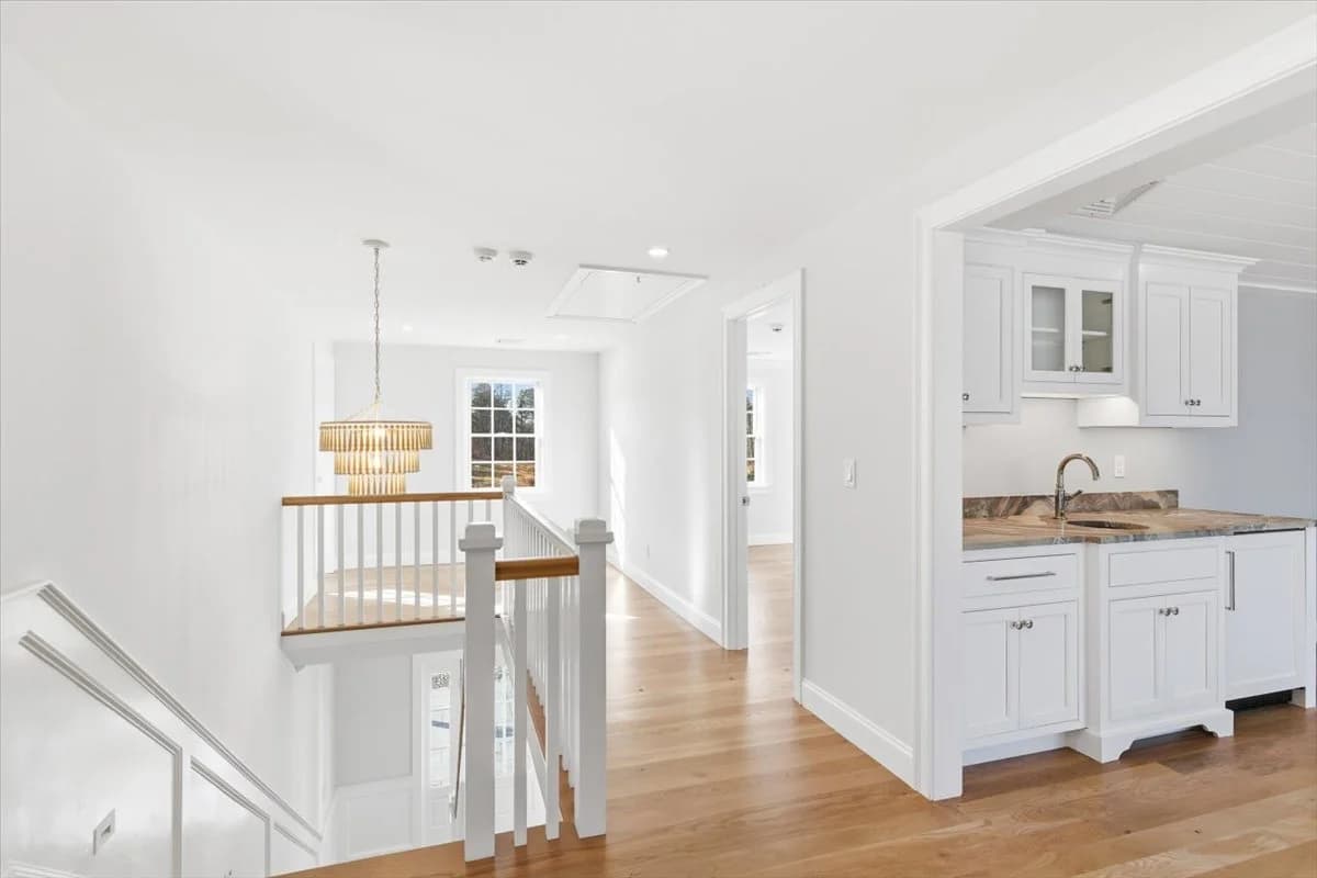 Olivia's Oasis - Image 31