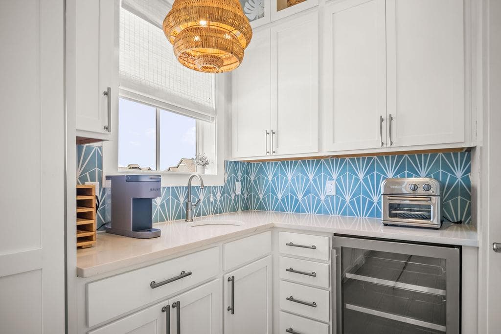 Out of Office - Image 12