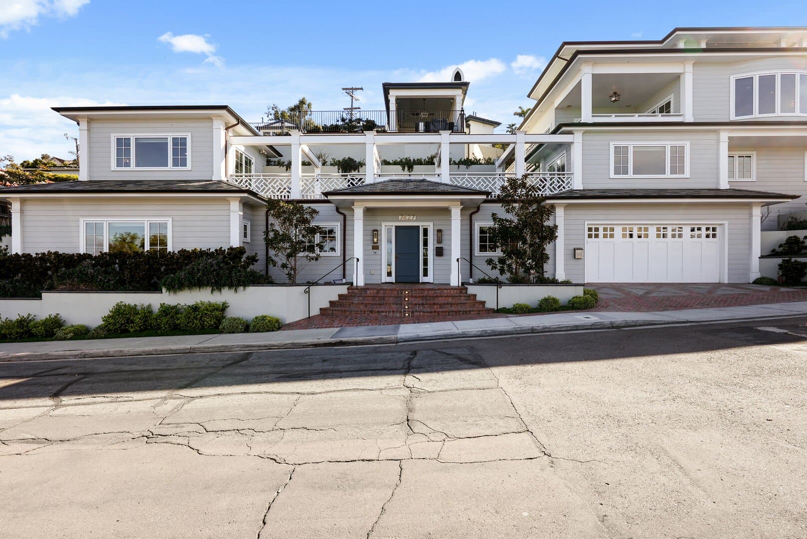 Cabrillo Villa - Image 2