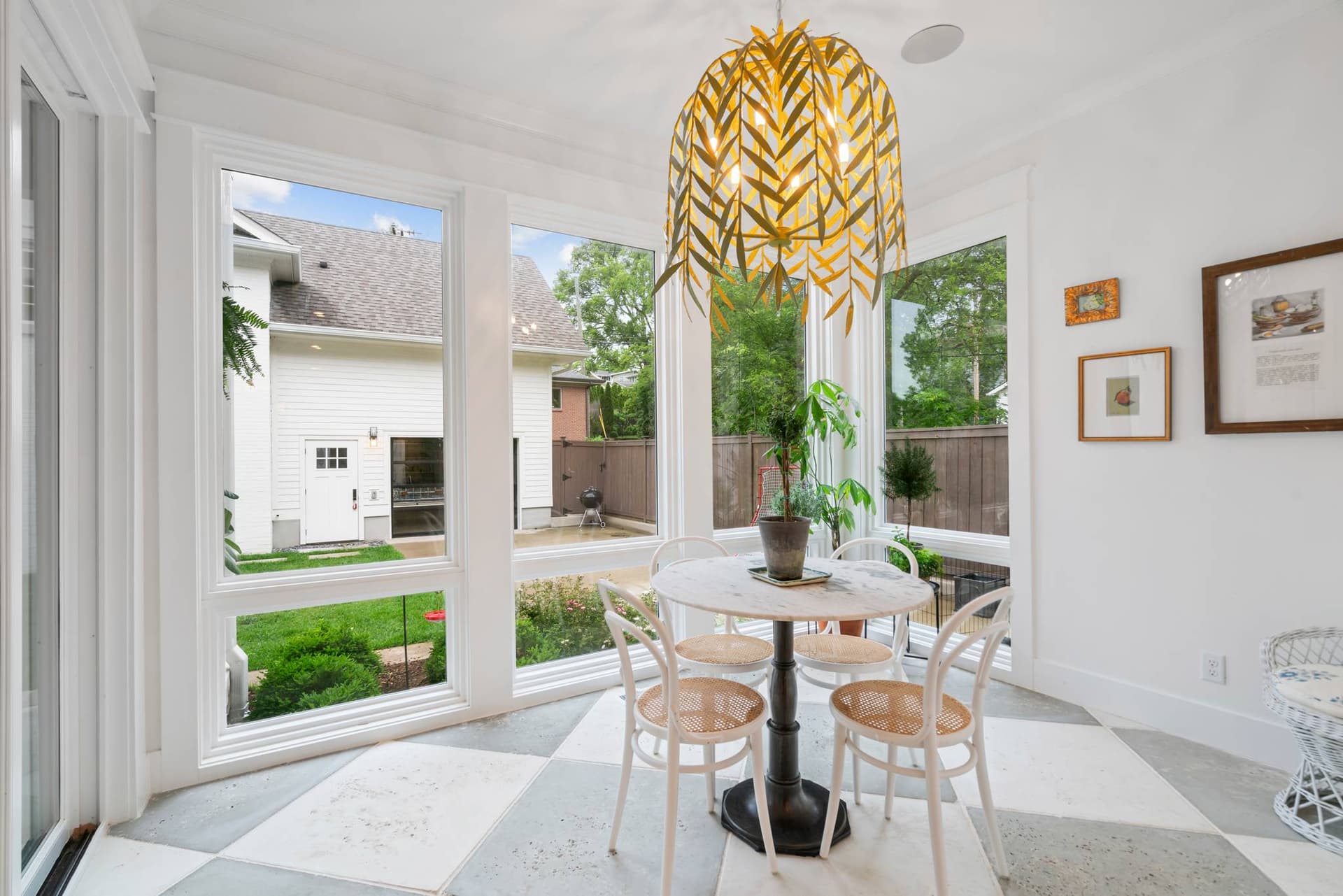 Magnificent Estate - Image 15