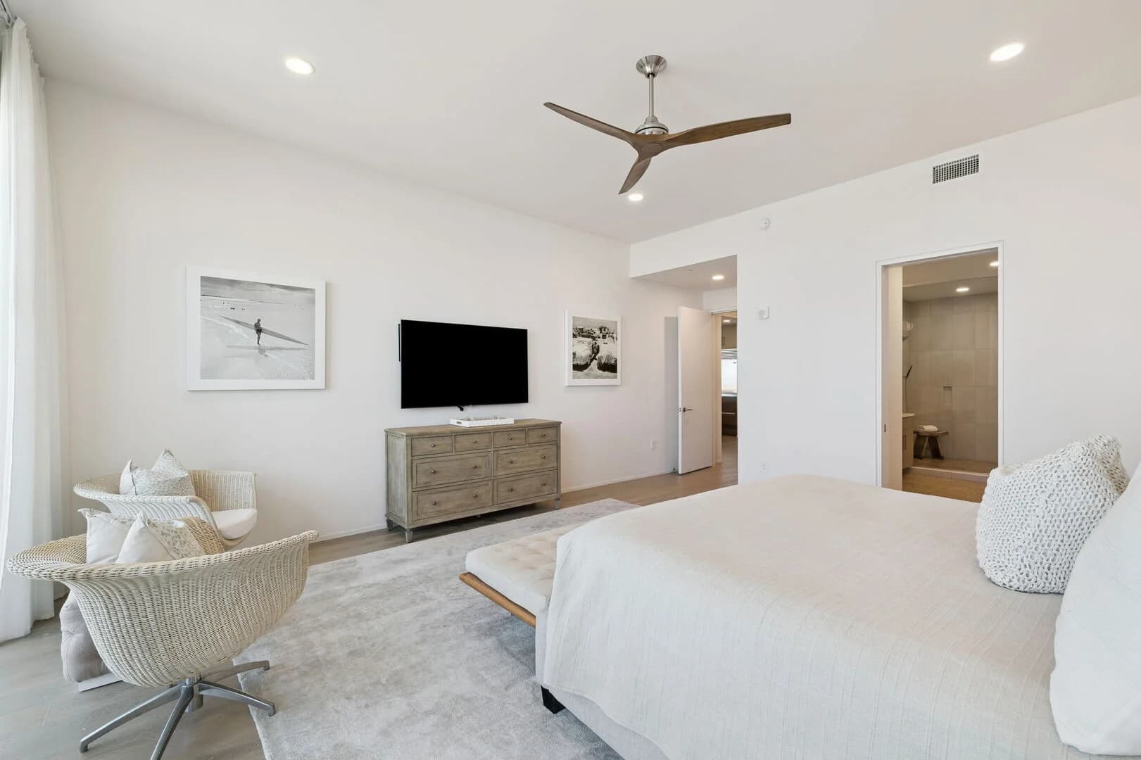 Viridian Penthouse #402 - Image 20