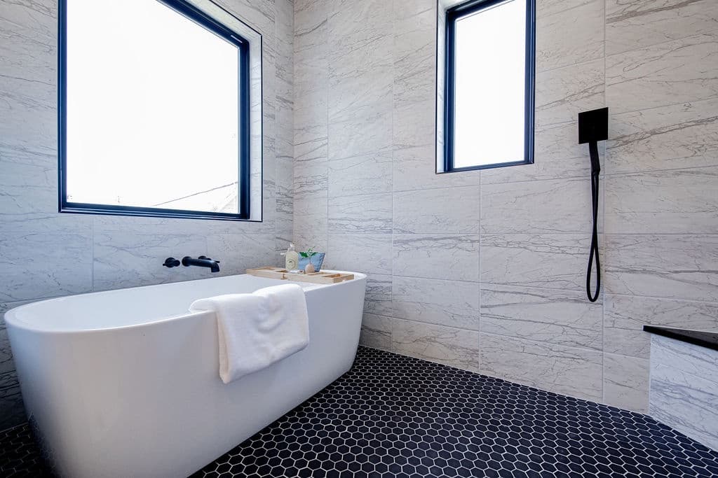 Southside of Heaven Home - Image 17