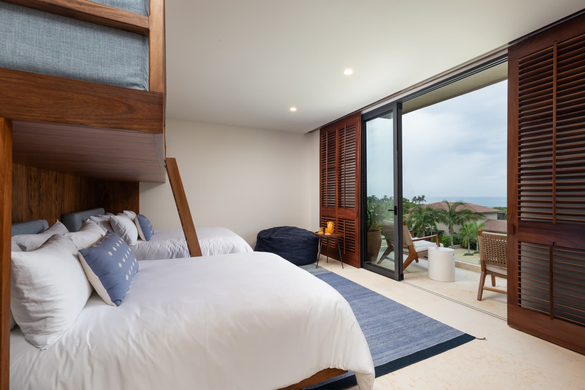 Tau Residences #621 - Image 26