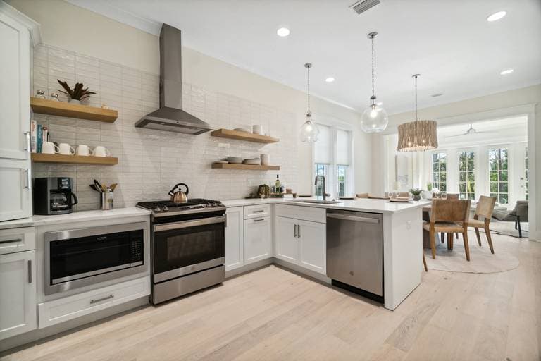 Harlie's House - Image 10