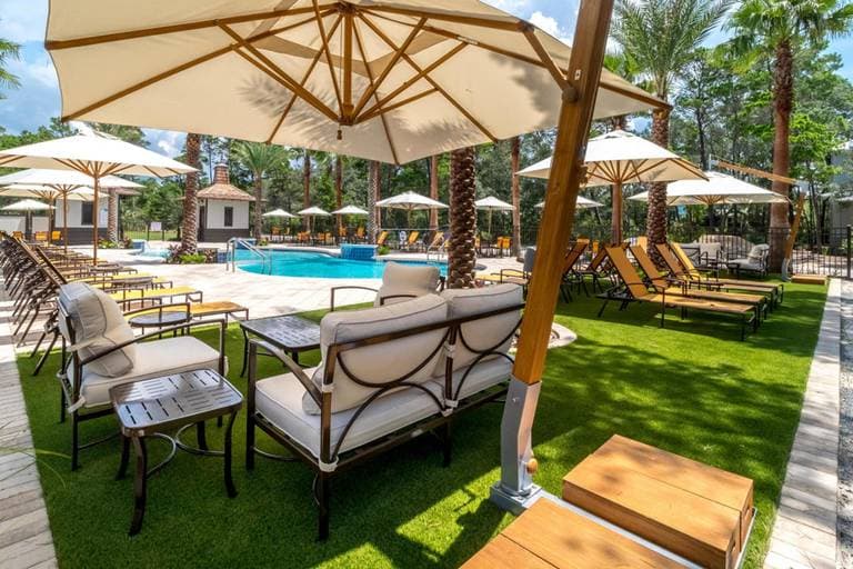 Mermaids Grotto - Image 38