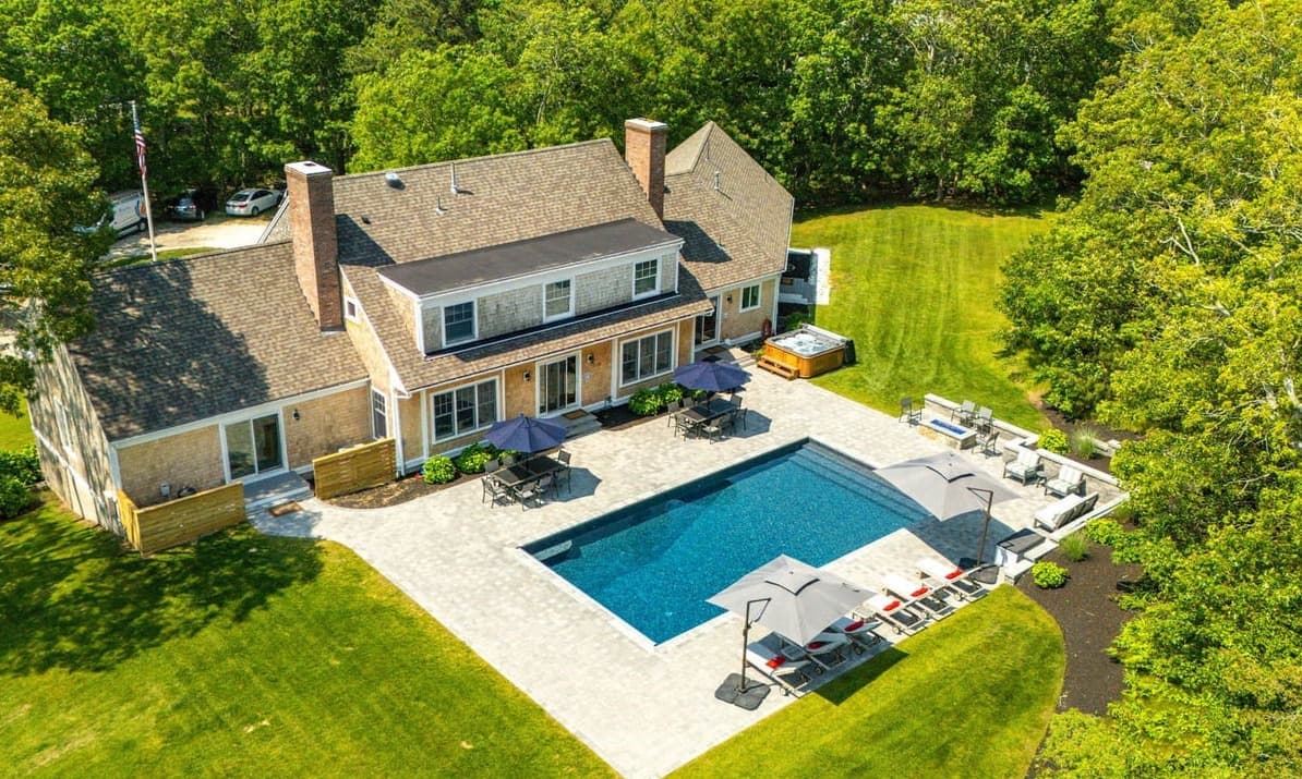 Wychmere Heights - Image 1