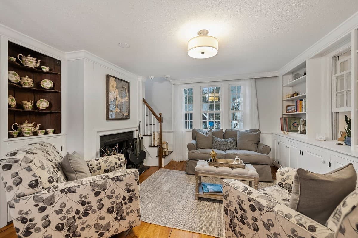 Brewster Barefoot Bliss - Image 4