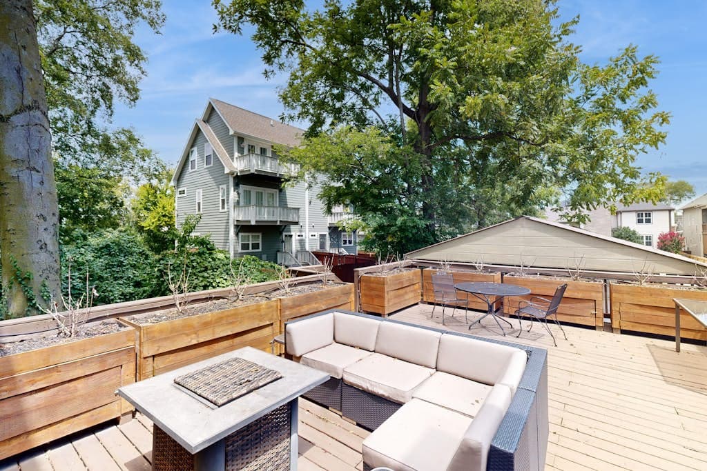 Music City Getaway - Image 2