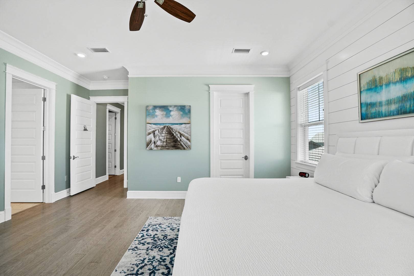 Sand Dollar Manor - Image 34