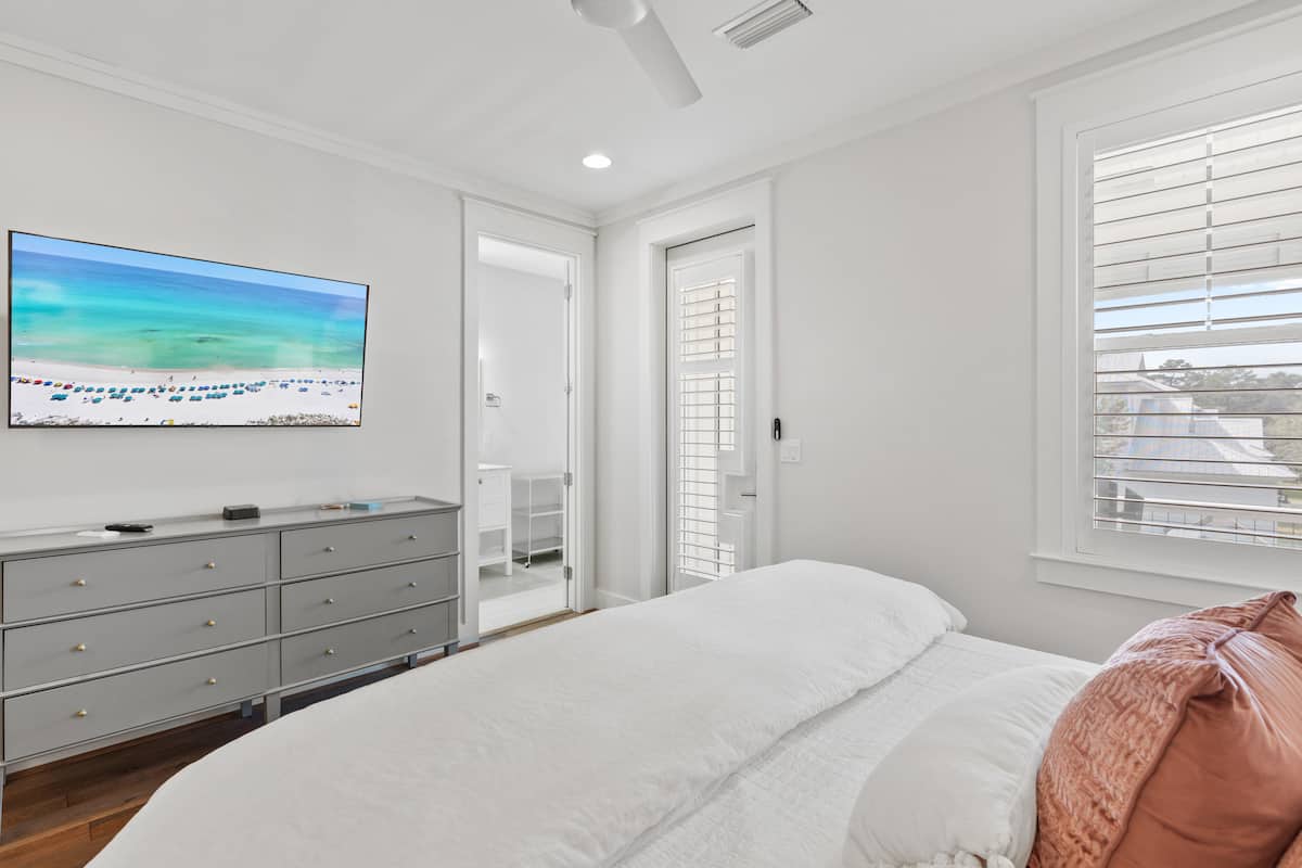 Sun Kissed - Image 17