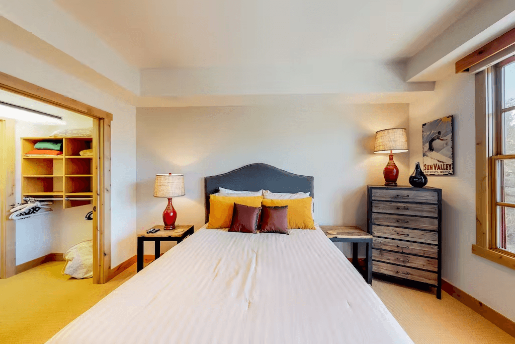 Elkhorn Springs Getaway - Image 24