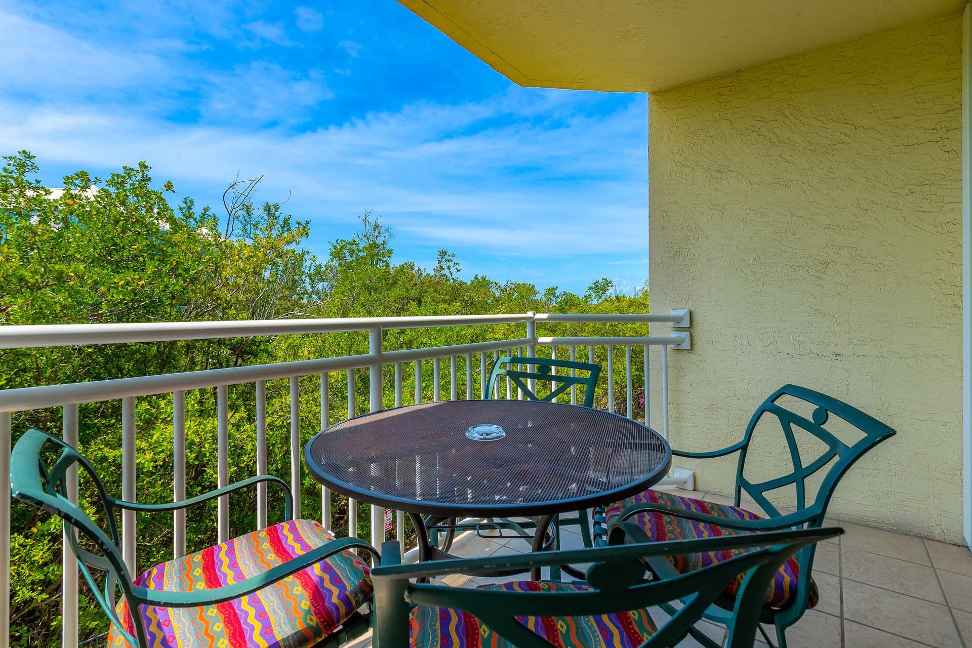 Saint Lucia Suite - Image 2