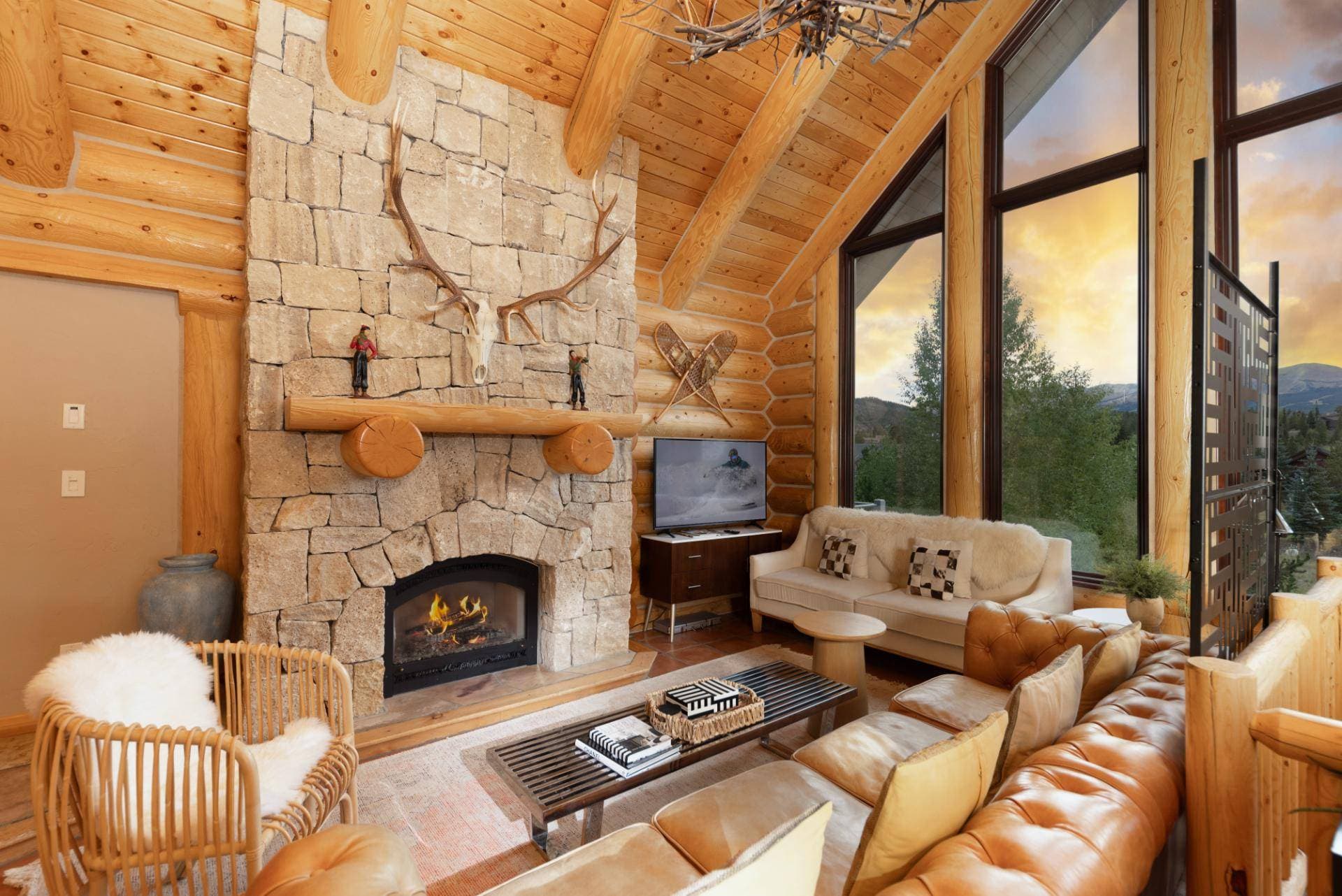 Modern Ski Home - Image 2