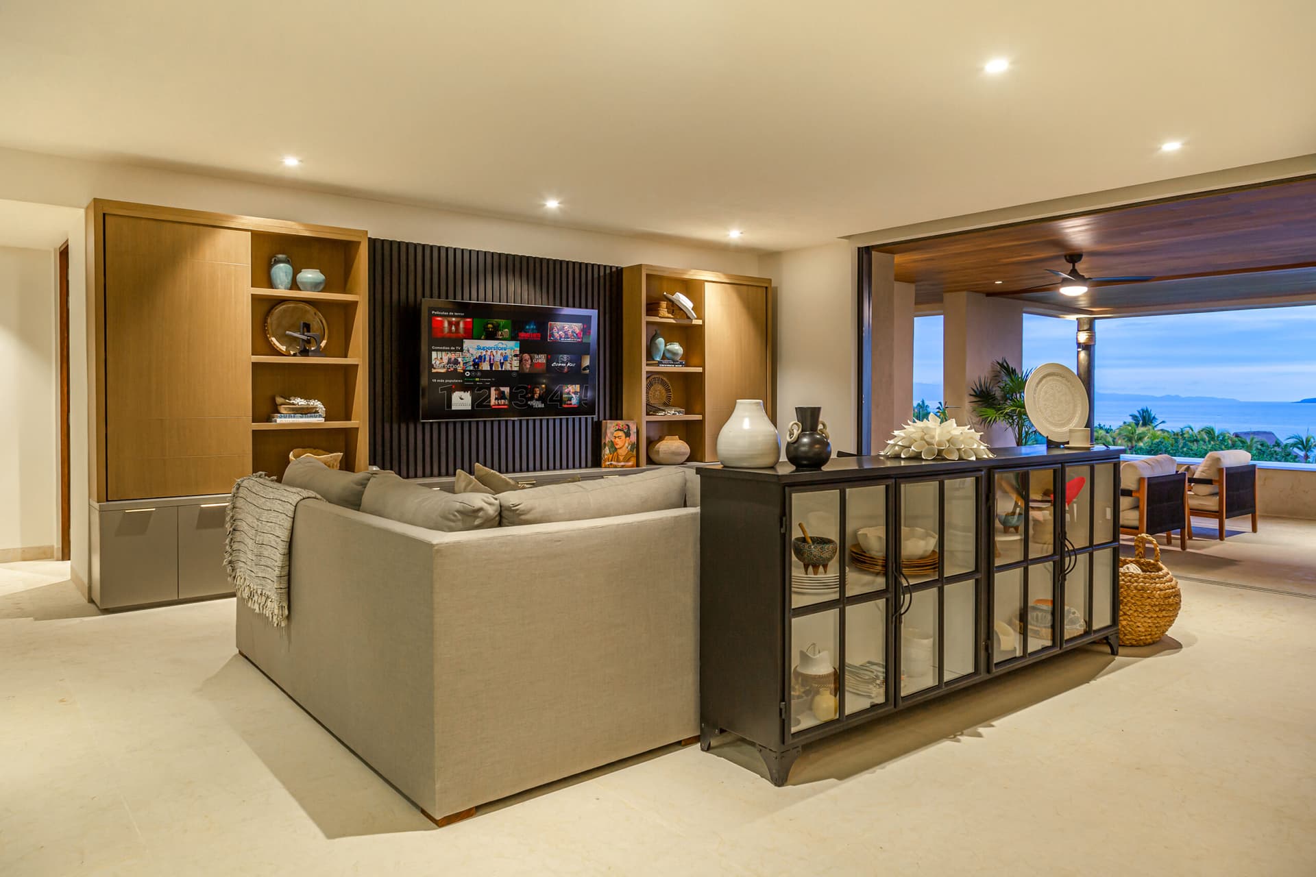 Tau Residences #421 - Image 4