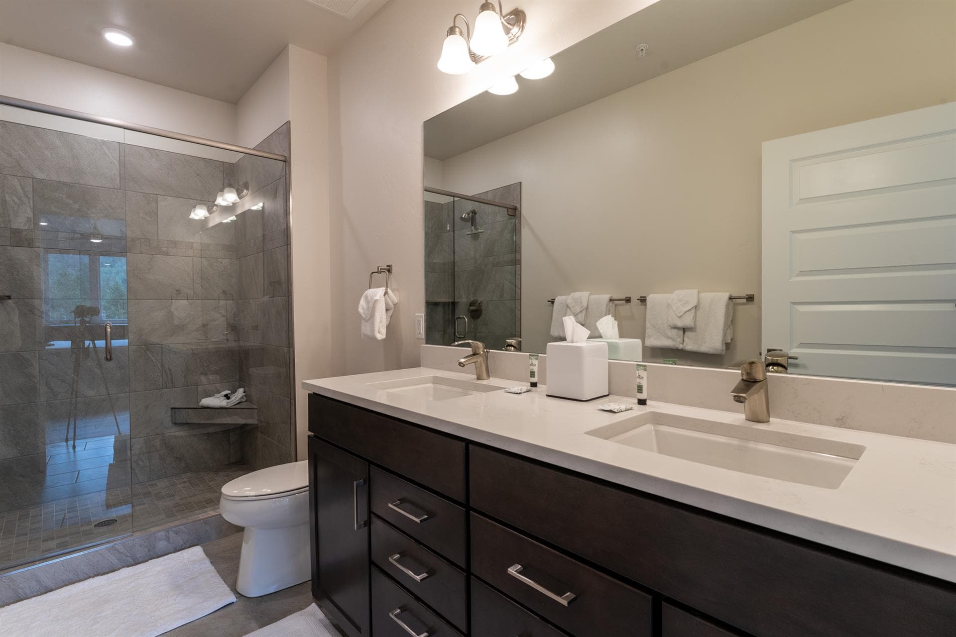 Clearview Mountain Escape - Image 11