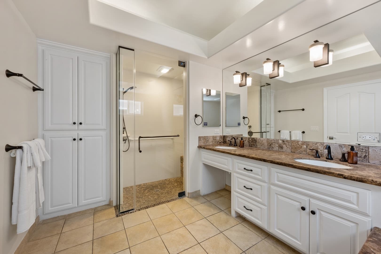 Oceanfront 1 North - Image 27