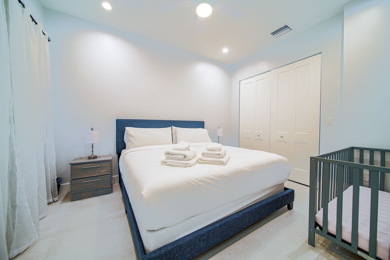 Imperial Point House  - Image 26