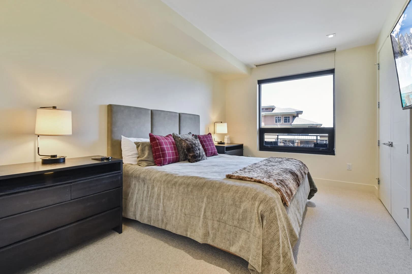 Lift Residence #414 - Image 28