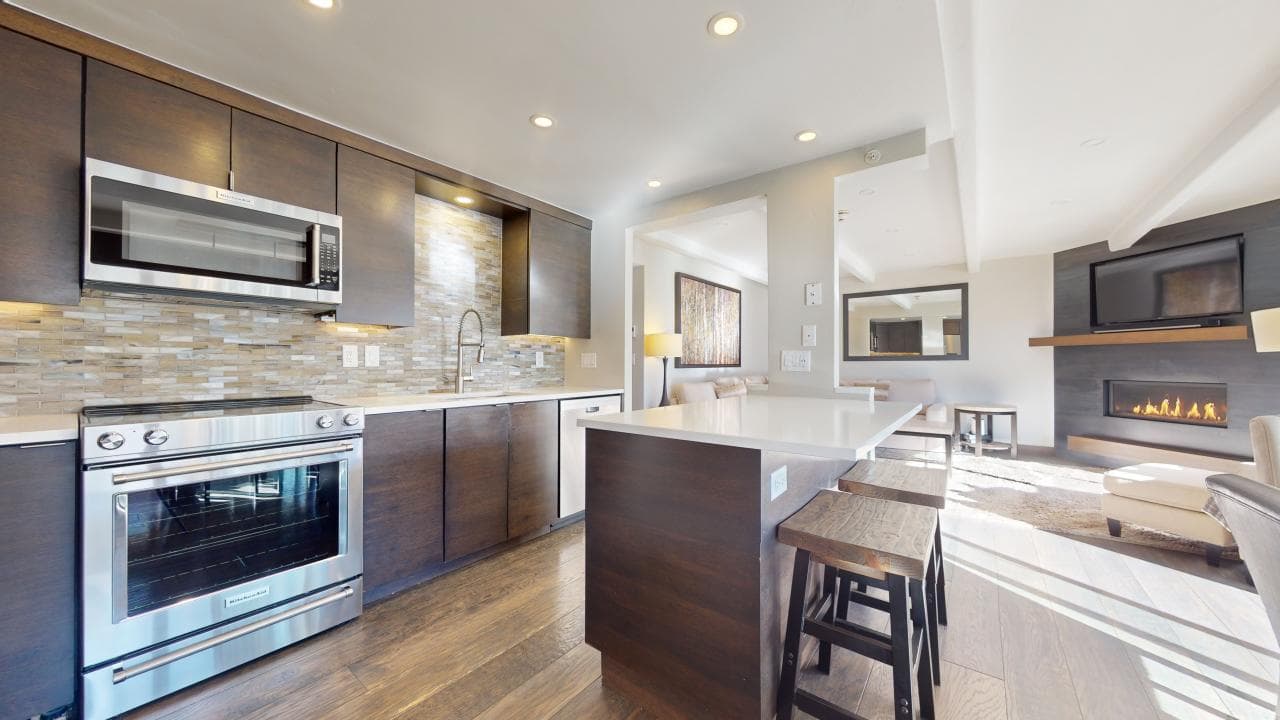 Landmark Condo #204 - Image 4