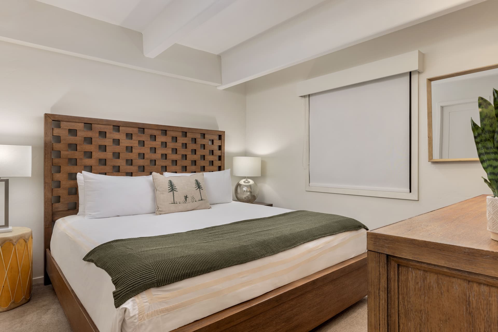 Landmark Condo #303 - Image 2