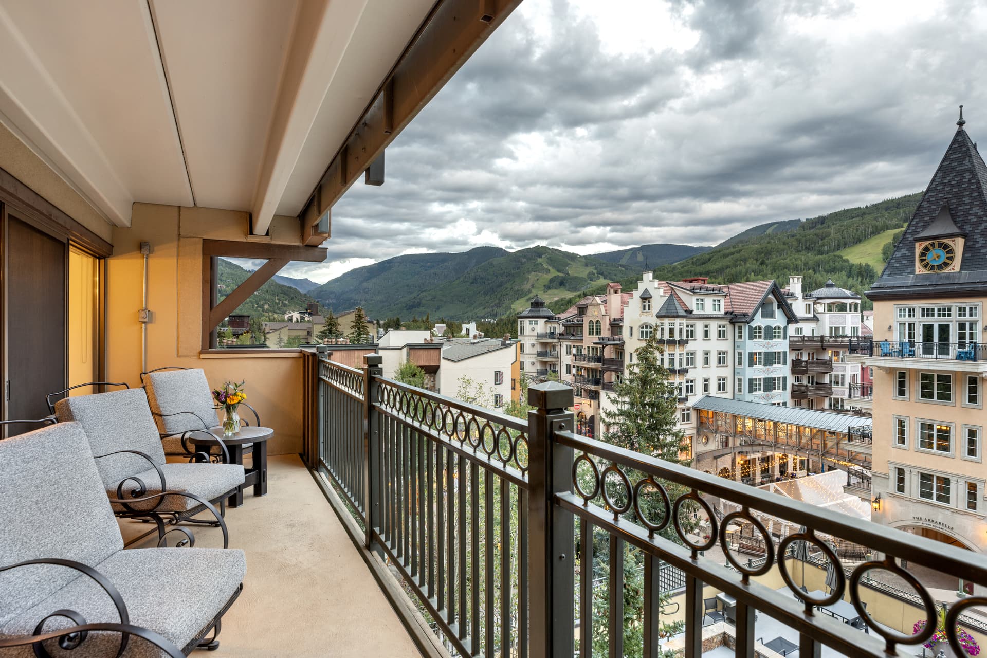 Landmark Condo #402 - Image 2