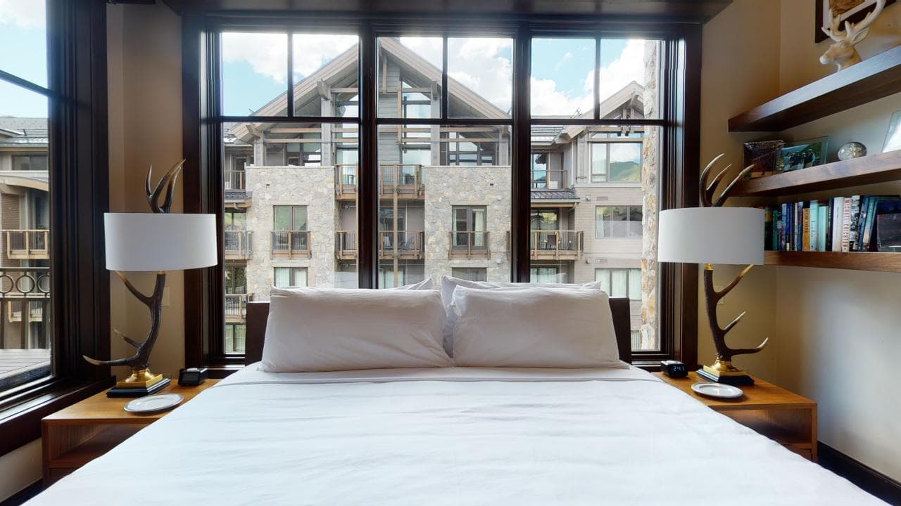 Landmark Condo #519 - Image 5