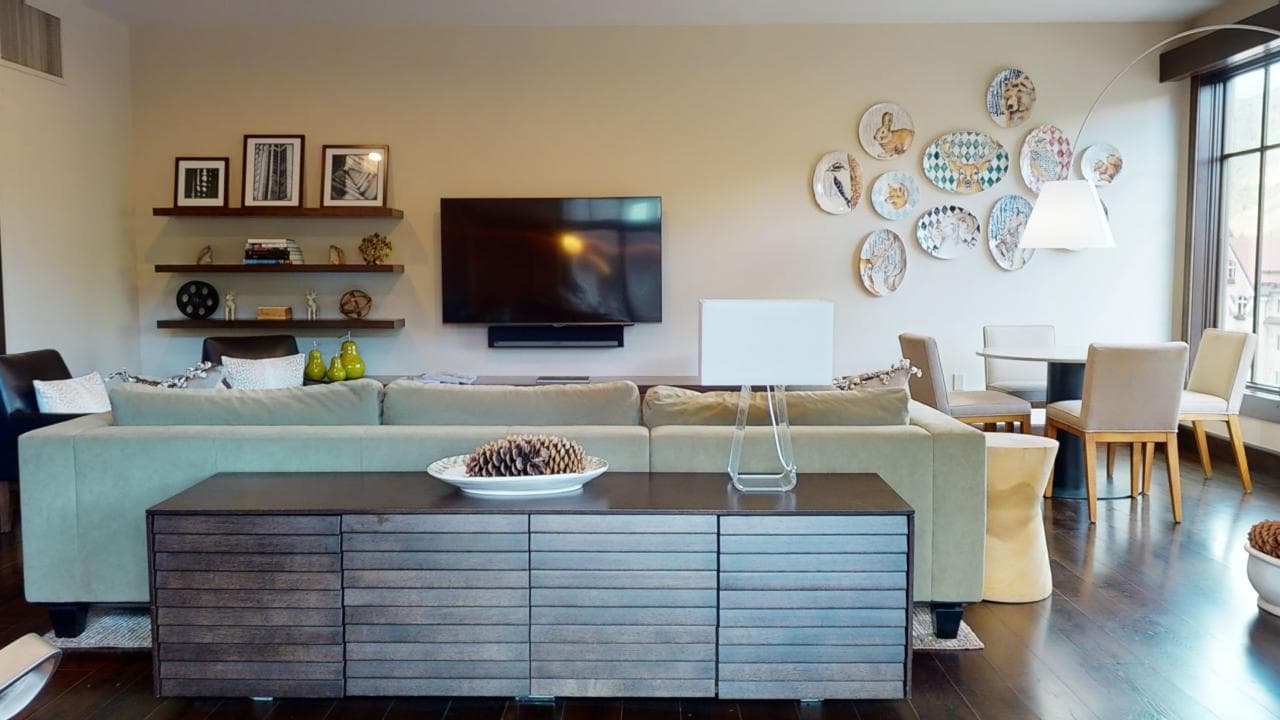 Landmark Condo #519 - Image 6