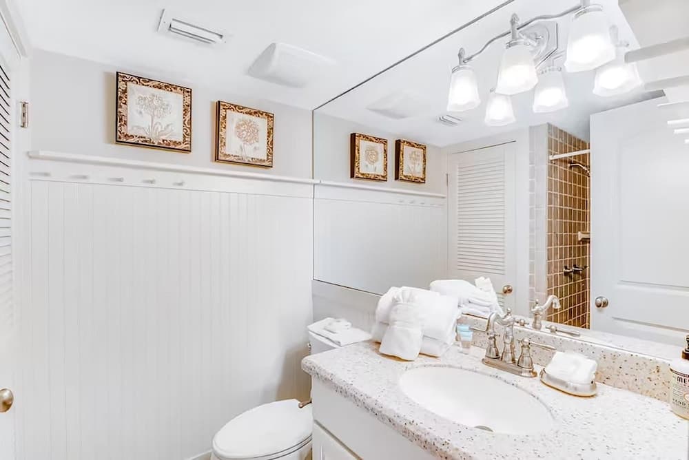 Latitude 29 #36 - Image 30