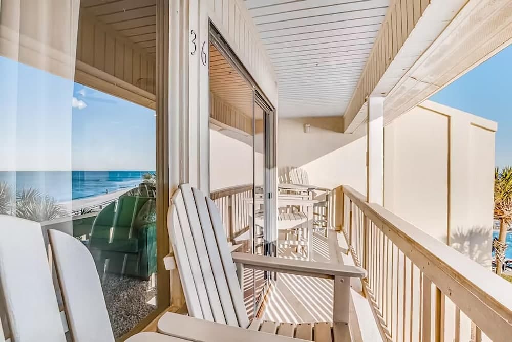 Latitude 29 #36 - Image 39