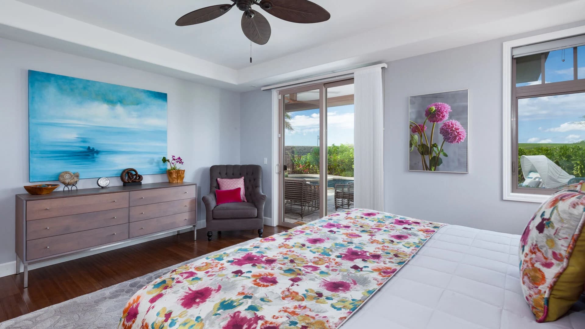 Sea Glass House - Image 12