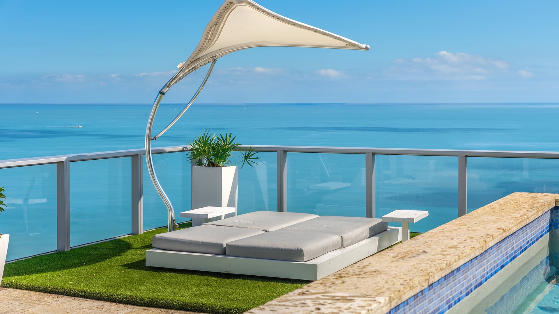 W South Beach Penthouse #2006 - Image 28