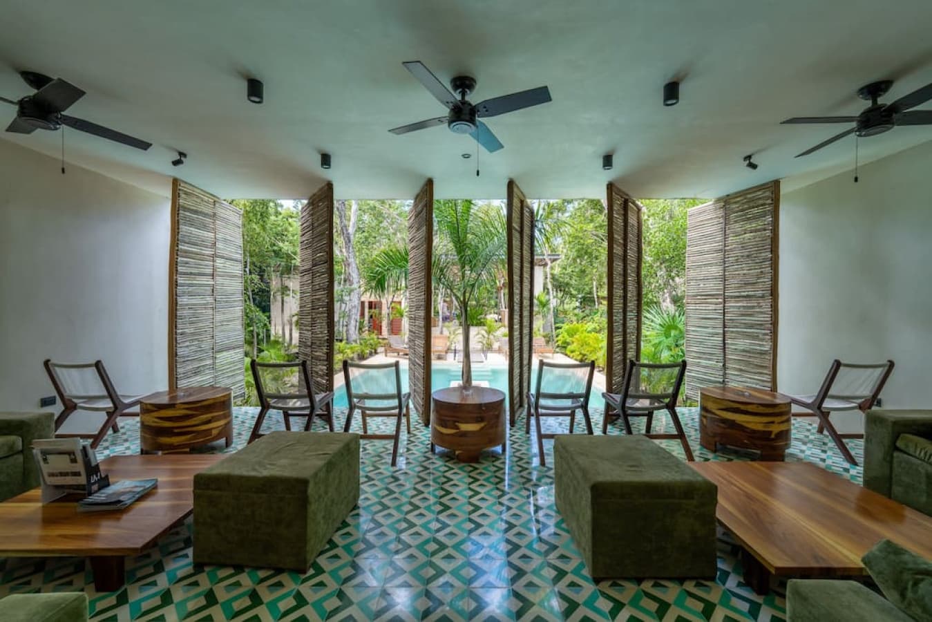 Jungle Reflection Loft - Image 9