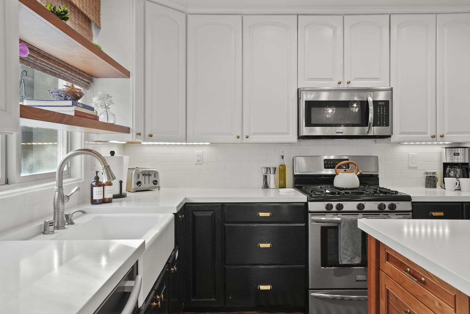 Village Vista - Image 10